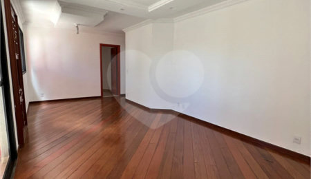 Apartamento à venda com 3 quartos, sendo 1 suíte,  no Centro, São Carlos, SP