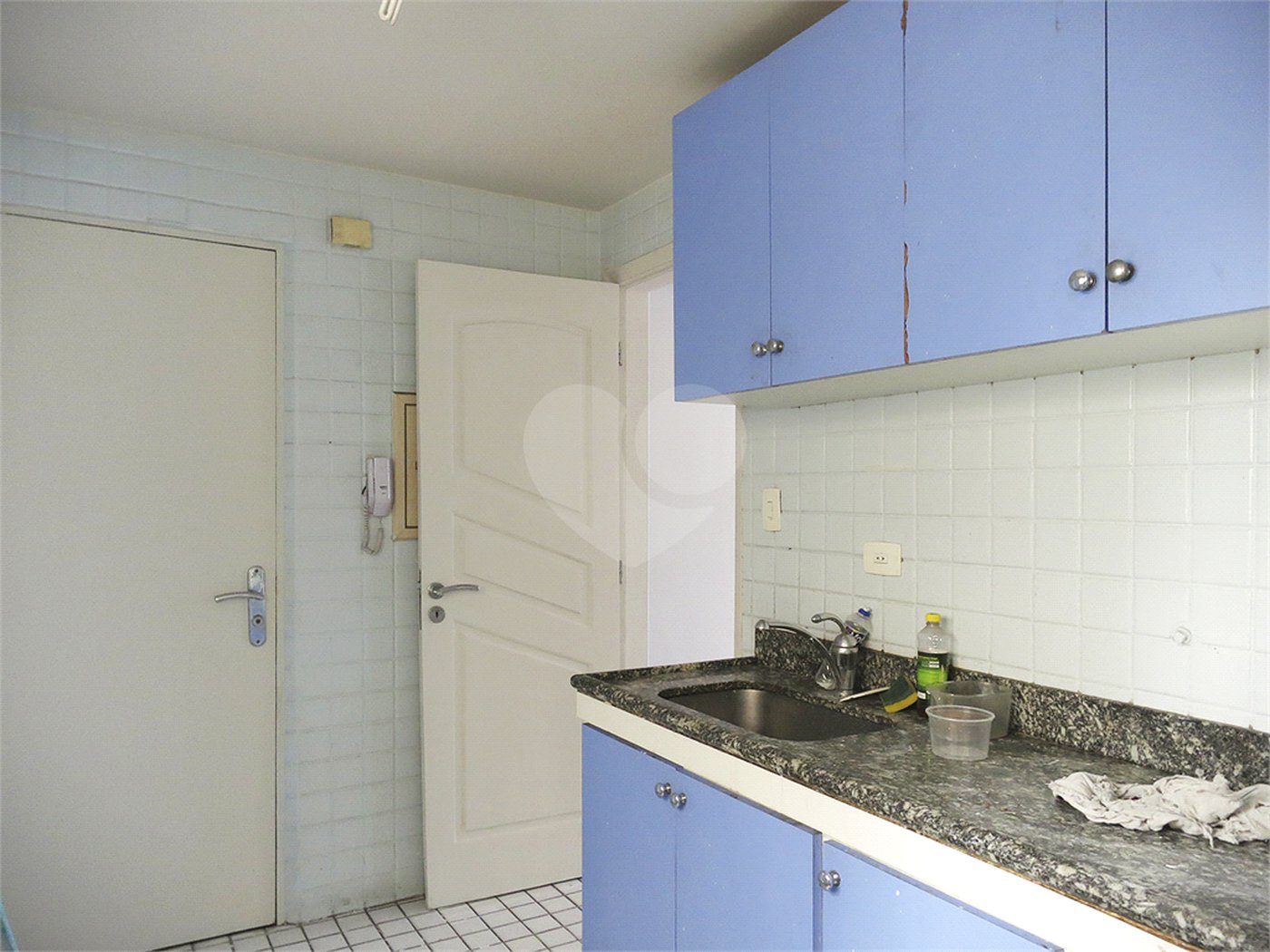 Apartamento com uma suíte na Bela Vista