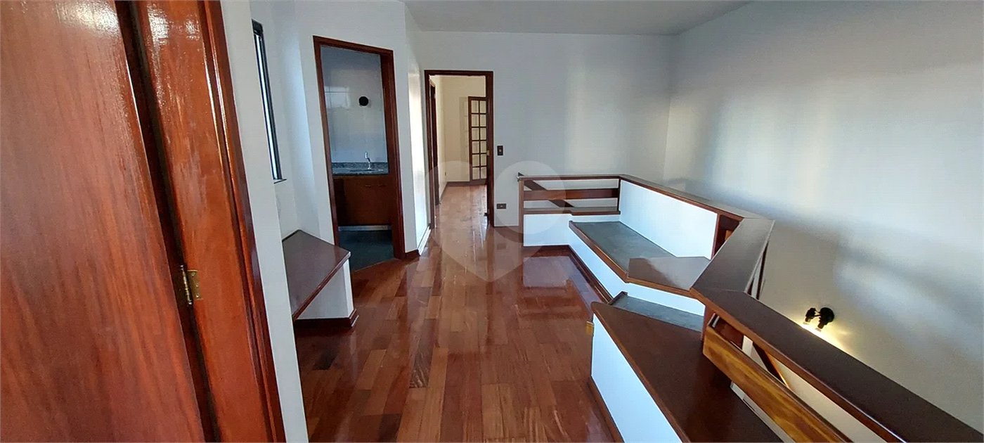 SOBRADO COM DESIGN EXCLUSIVO E LAZER COMPLETO 3 DORMITÓRIOS SENDO 1 SUÍTE