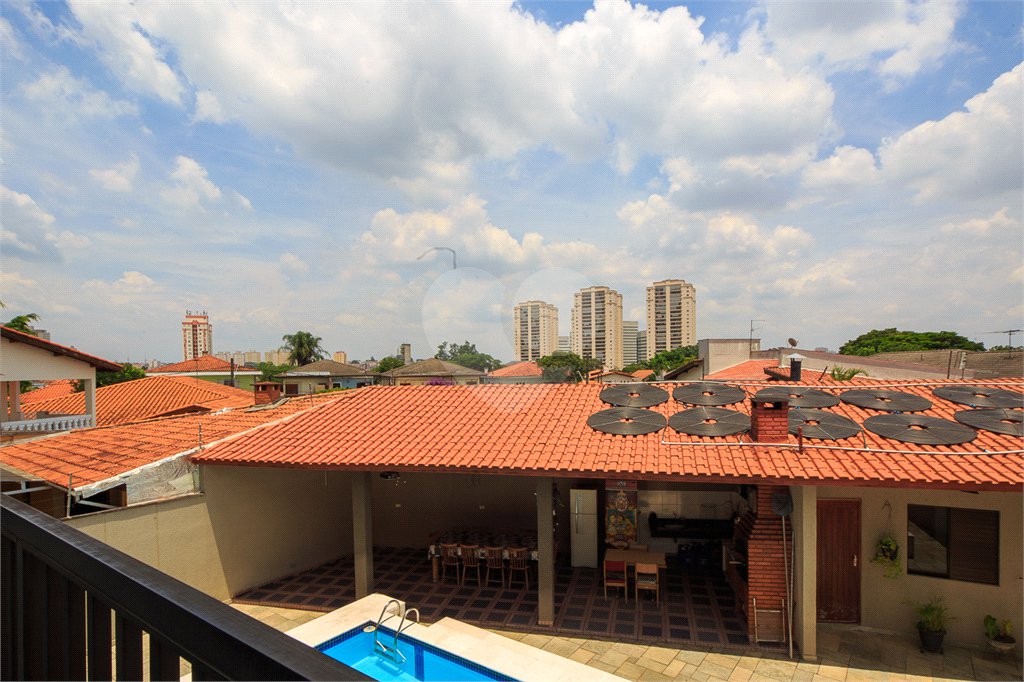 Sobrado com 4 quartos em Bolsão Residencial