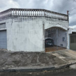 Casa térrea, 2 dormitórios com salão comercial Jd. Nova São Carlos