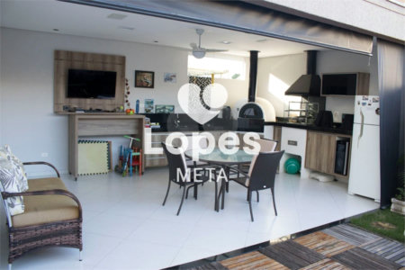 CASA A VENDA EM CONDOMINIO FECHADO, CONDOMINIO CLUB, VILLA BRANCA, 3 DORMITORIOS 1 SENDO SUITE, 3 VA