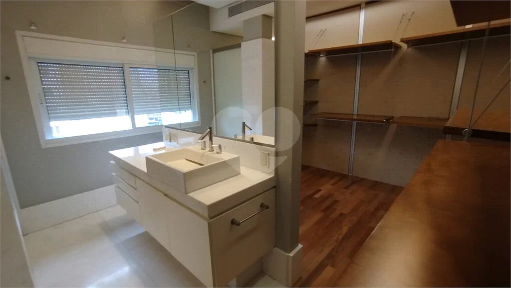 Á venda Apartamento Alto Padrão 5 suítes / 8 vagas 522m² Vila Nova Conceição