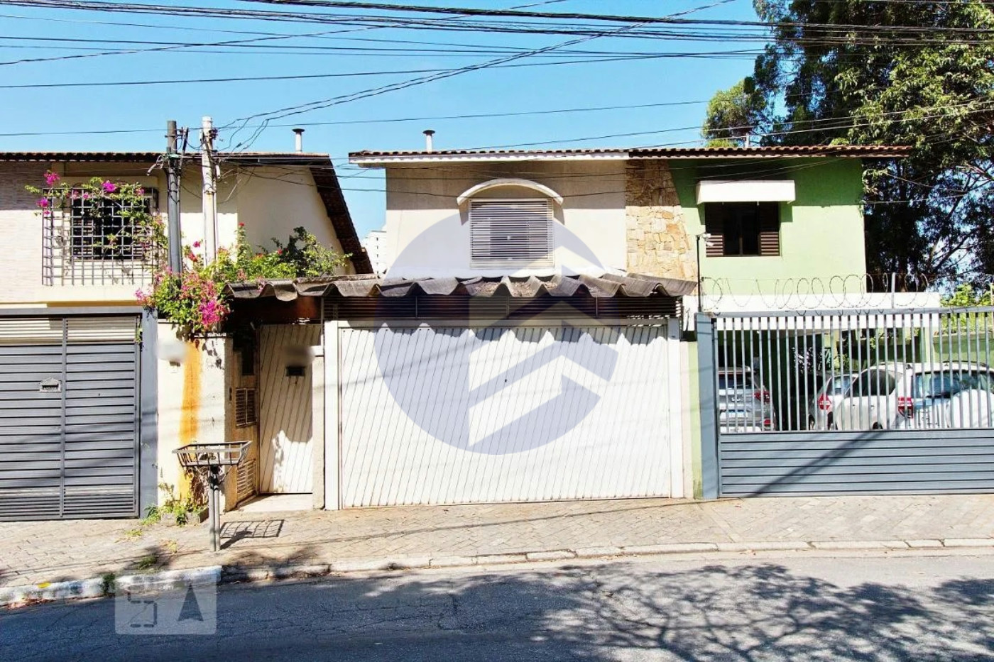 Casa para alugar com 3 quartos, sendo 1 suíte, em Jardim Monte Kemel, São Paulo - SP