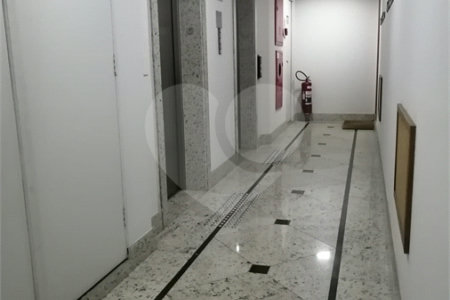 SALA/CONSULTÓRIO ODONTOLÓGICO Região da Paulista, 45m2.