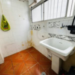 Vende-se Apartamento de 2 Quartos com Sacada na Vila Mascote