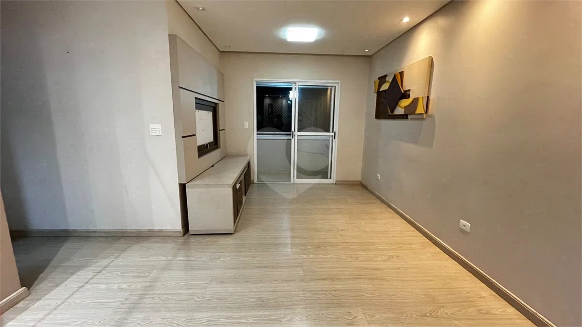 Apartamento à venda com 3 quartos, sendo 1 suíte, em Saúde, São Paulo, SP