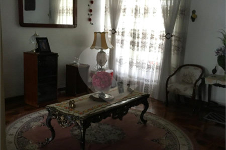 Sobrado à venda na Aclimação, 3 quartos, 140 m²