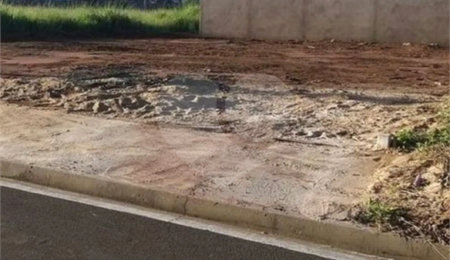 Terreno à venda em Jardim do Bosque, São Carlos, SP