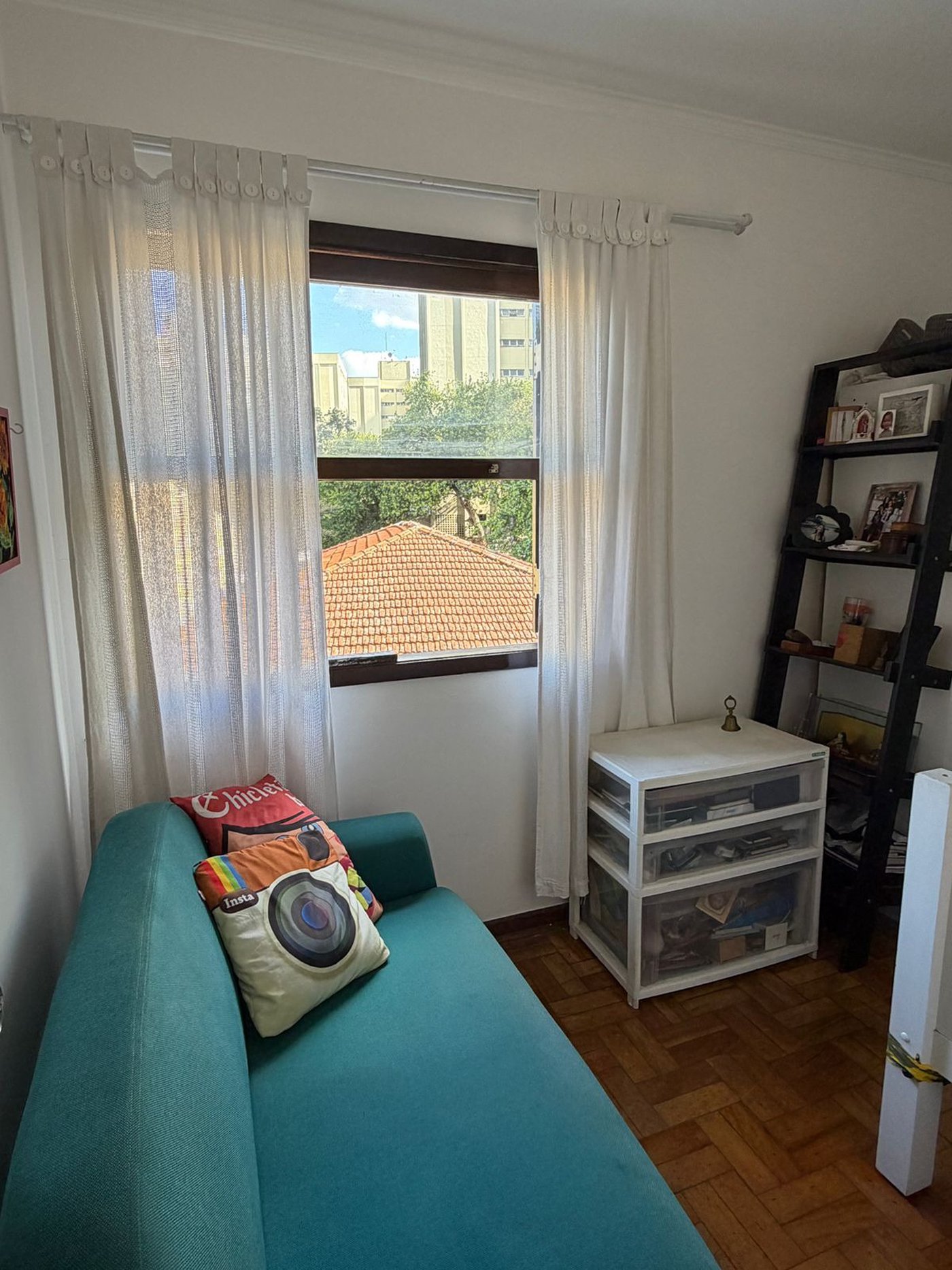 Casa para venda em Jardim Peri Peri com 3 quartos, sendo 1 suíte, 149m²