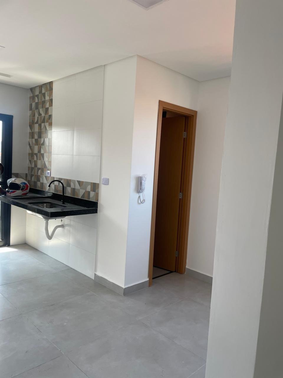 🌊 OPORTUNIDADE ÚNICA EM PRAIA GRANDE – VILA MIRIM! 🏡