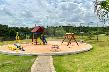 Lote à Venda – Condomínio Recanto do Sabiá