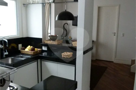 Cobertura Duplex com 126,metros quadrados próximo ao Shopping Pátio Paulista.