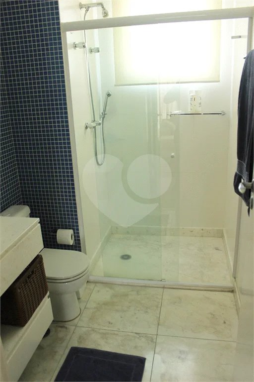 Apartamento na Vila Mariana com 5 dormitórios 04 suítes à venda