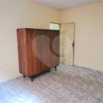 Casa ampla em bairro tranquilo – excelente oportunidade para morar ou investir!