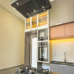 Casa Térrea Evidências - Indaiatuba/SP - R$ 1.950.000,00 - Área Total 307,33 m² - Área Construída 201,90 m² - TÉRREA - 03 suítes sendo a master com closet; Escritório; Lavabo; Cozinha com cooktop, forno, micro-ondas e coifa; Móveis planejados na hall de entrada, sala, escritório, cozinha, gourmet, s