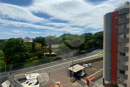 Excelente apartamento no Petit Maison