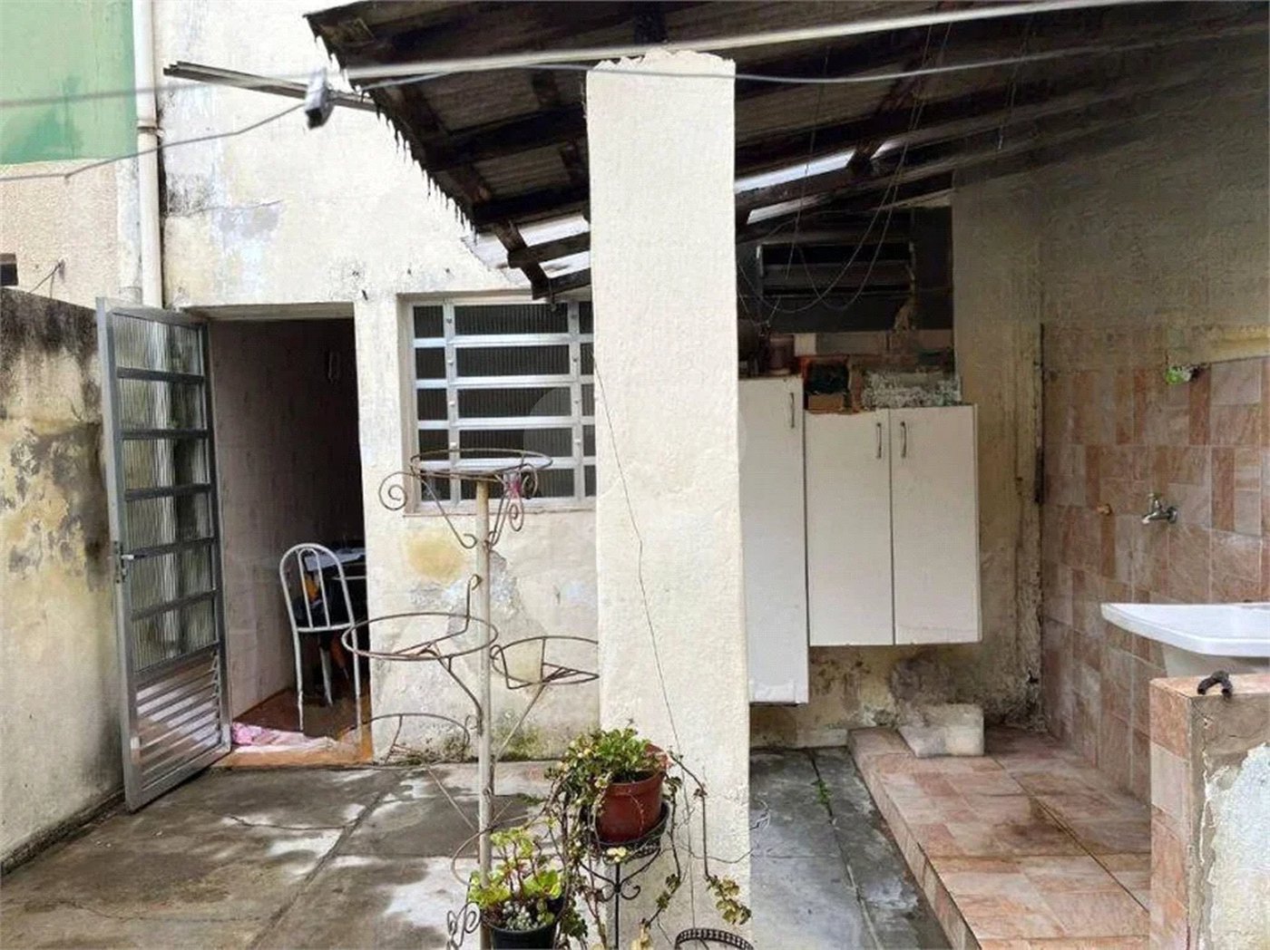 Sobrado à venda com 66m² - Belém