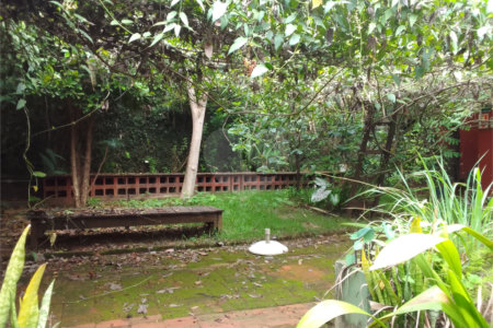 Galpão Comercial à Venda ou Locação – Rua 9 de Julho – Espaço Versátil e Arborizado