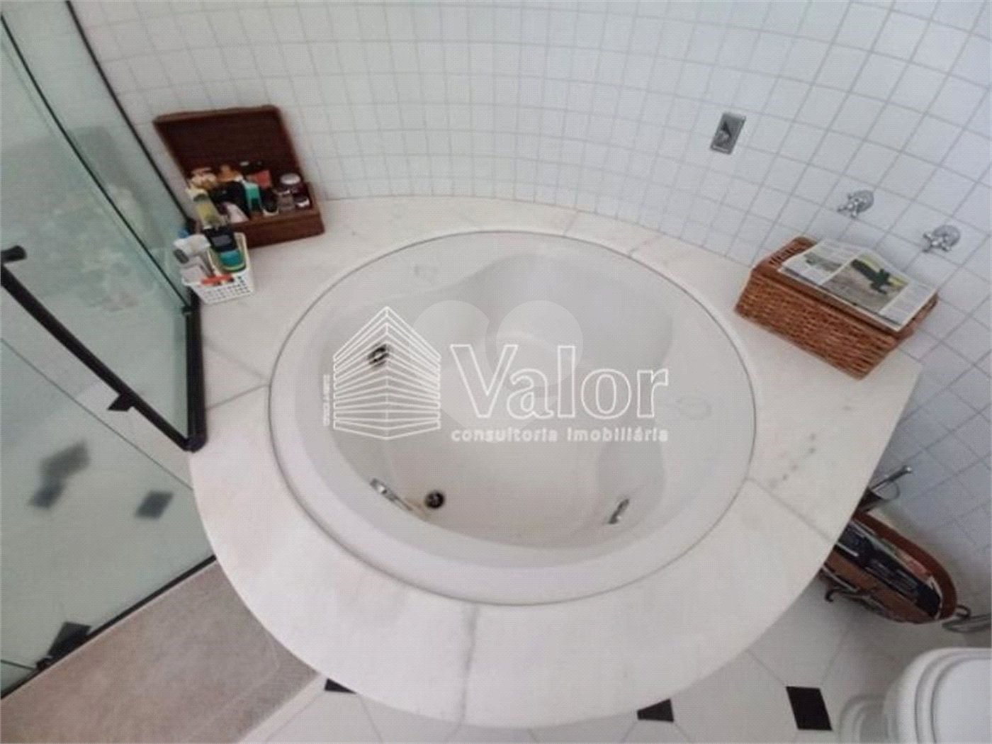 Sobrado no Condomínio Residencial Sabará
