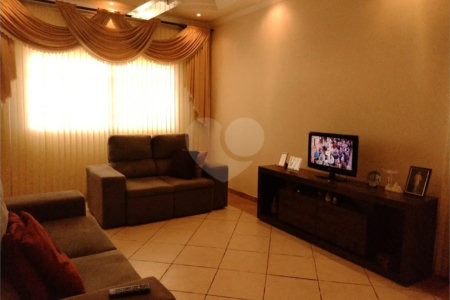 Casa à venda com 2 quartos, sendo 1 suíte, em Loteamento Remanso Campineiro, Hortolândia - SP