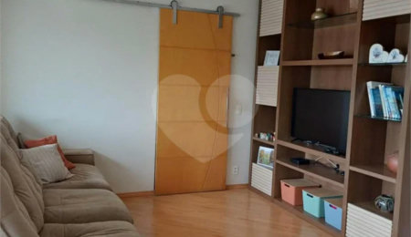 Apartamento à venda com 3 quartos, sendo 1 suíte,  em Vila Clementino, São Paulo, SP
