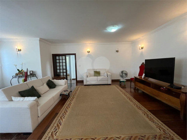 Sobrado à venda com 3 quartos, sendo 1 suíte,  em Palmas do Tremembé, São Paulo, SP