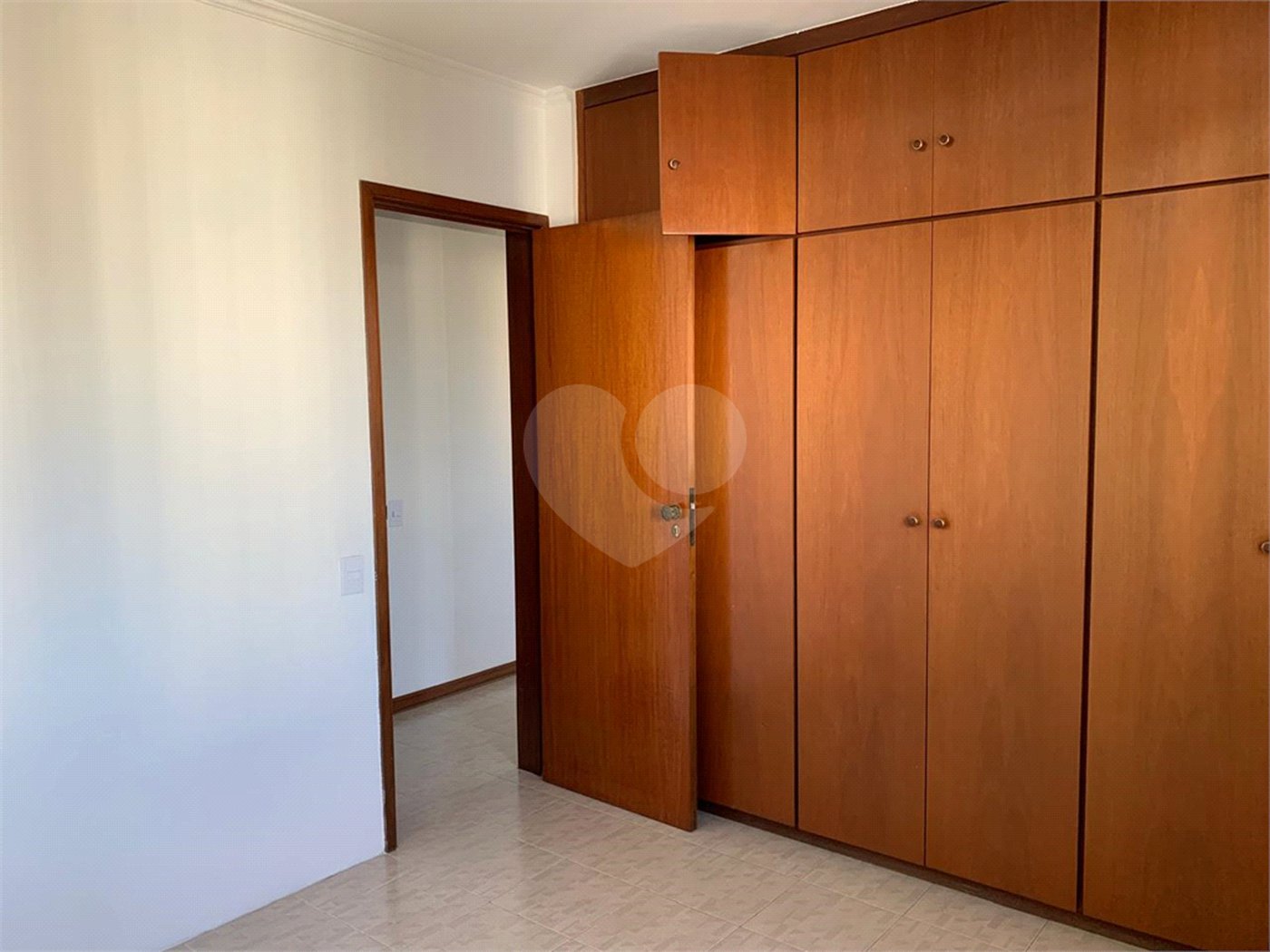 Apartamento á venda - Vila Guarani