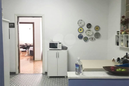 Apartamento na Bela Vista de 345m2 com 4 quartos (sendo 1 suíte.
