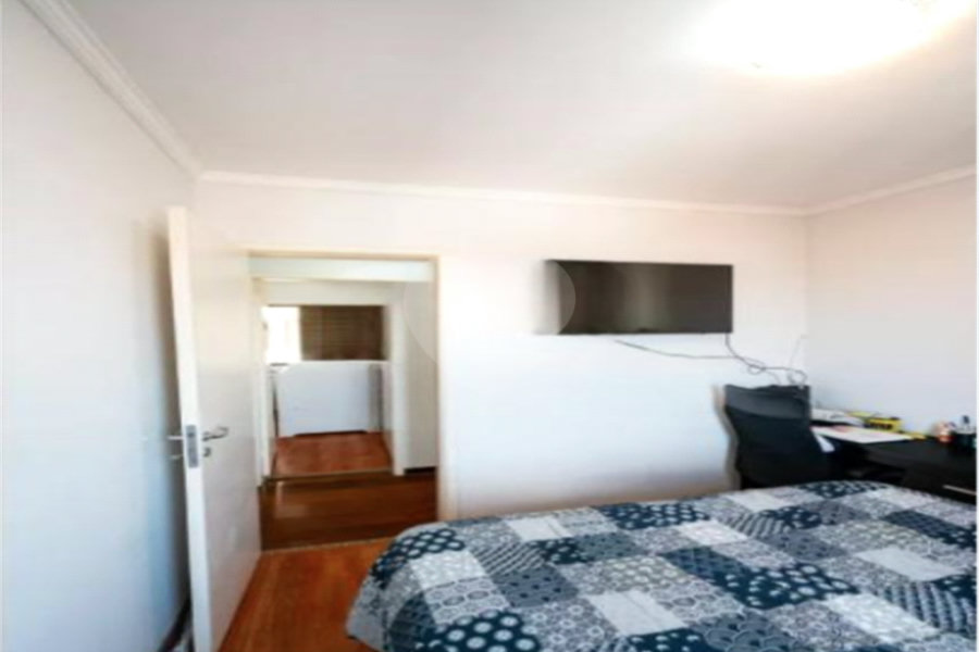 Apto com 3 Dorms com sacada 2 banheiros e 1 vaga de Garagem coberta lazer completo