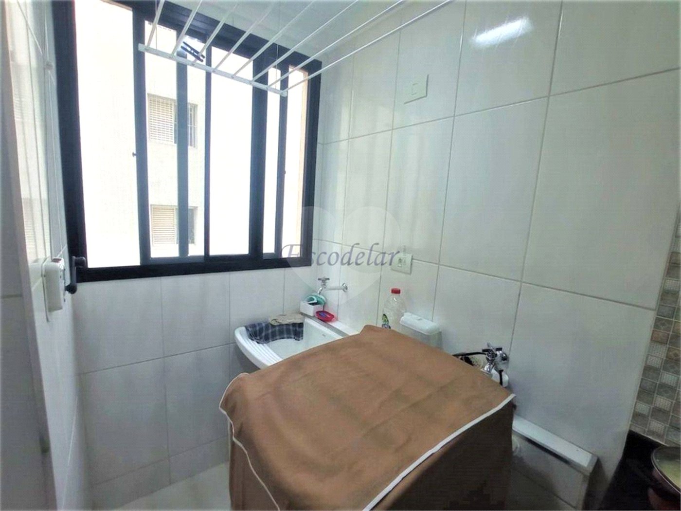 Apartamento de 70m2 no Mandqui de 3 dormitórios, sala com sacada e 2 vagas garagem