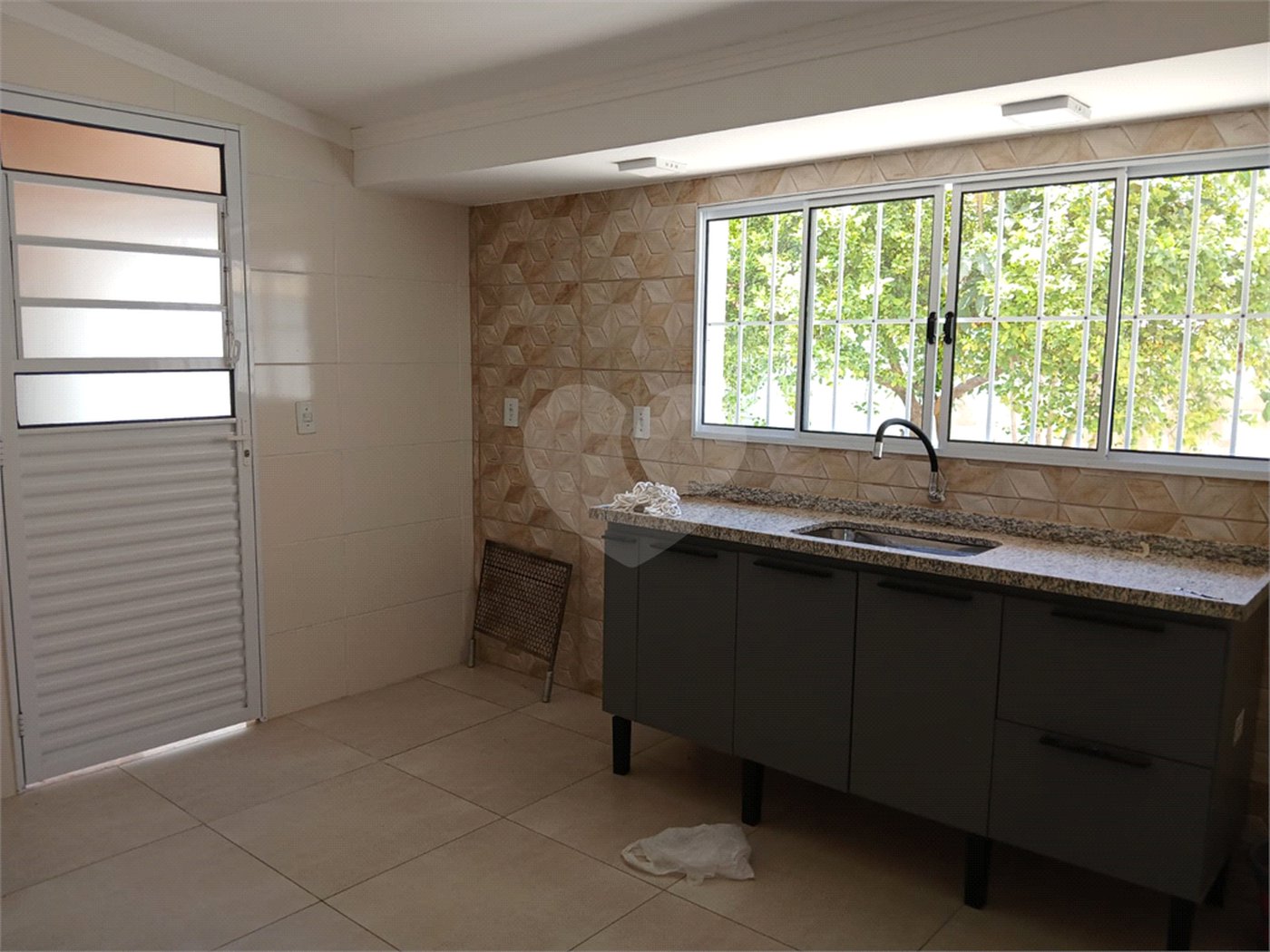 Casa à venda no Jardim Nova São Carlos.