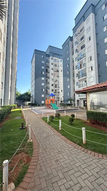 Apartamento com 48m², 2 dormitórios, 1 vaga de garagem, à venda em Itaquera.