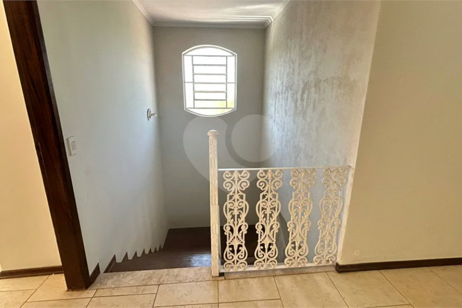 Venda Casa com 4 Dormitórios no Parque Santa Cecília