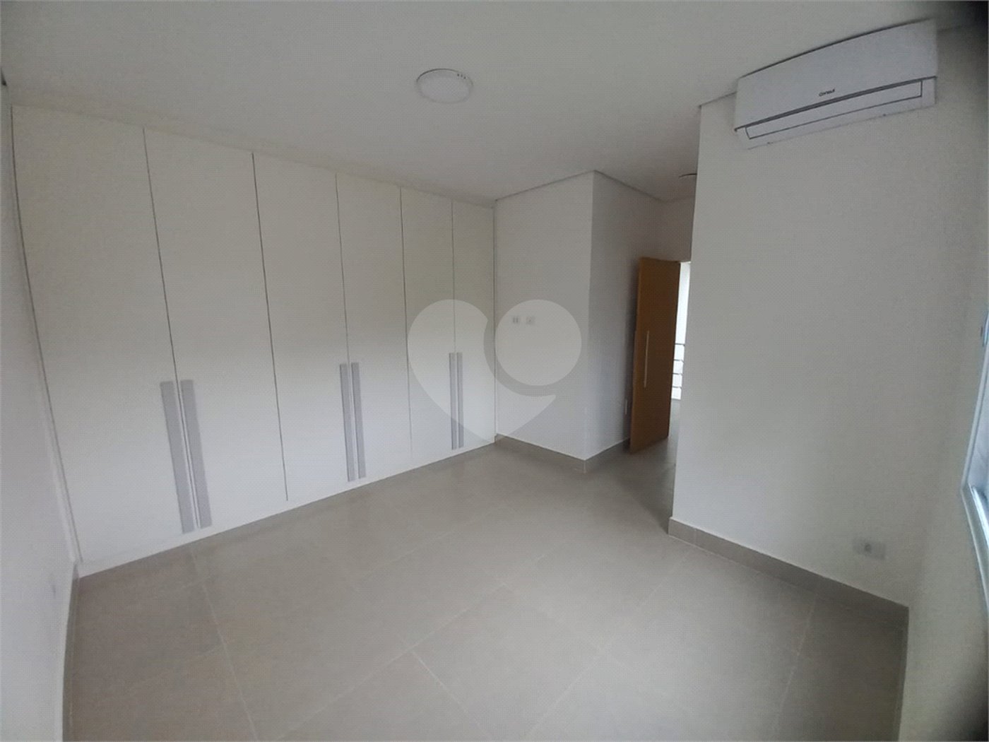 Casa a venda no Condomínio Porto Atibaia