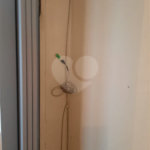 Jardim Morada do Sol- casa de vila- frente- sem vaga de garagem,(garagem pra moto,) - 1 dormitório, wc, cozinha, lavanderia - R$ 1000,00- com iptu- aceita 03 caução, fiador, 08 titulo de capitalização, obs - água e energia compartilhada, Ótima localização, próxima ao distrito i