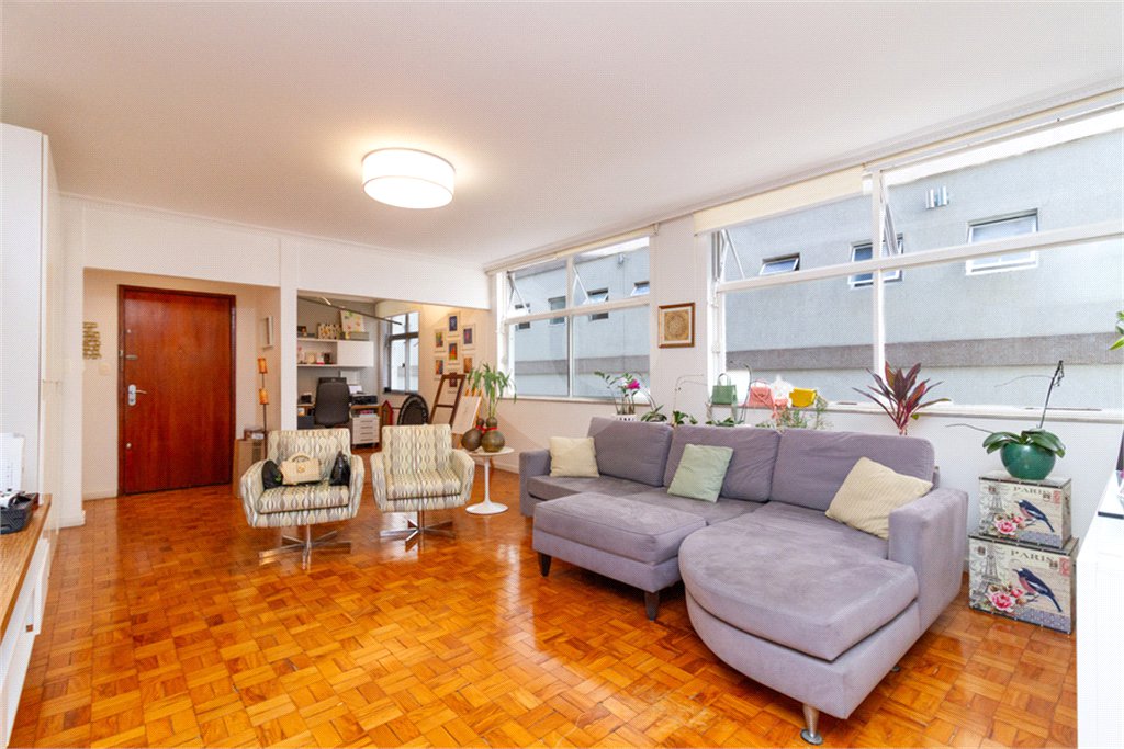 Apto espaçoso | 180 m² | 3 dorms. (1 suíte) | 1 vaga em Santa Cecília!