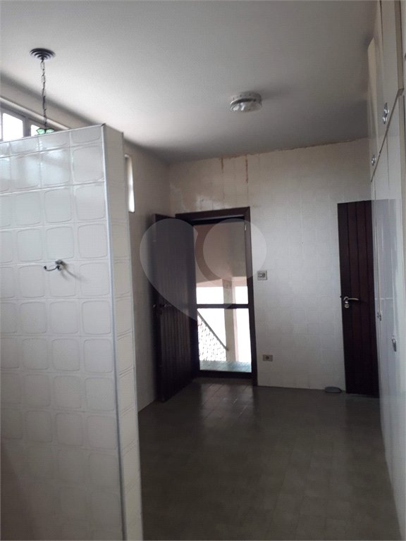 Casa de 3 andares à Venda no Jardim Cardinalli