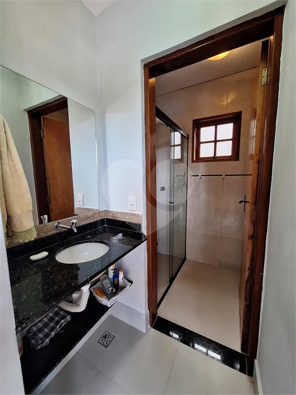 Casa para alugar com 3 quartos, sendo 1 suíte,  no condomínio Estância Marambaia, Vinhedo - SP