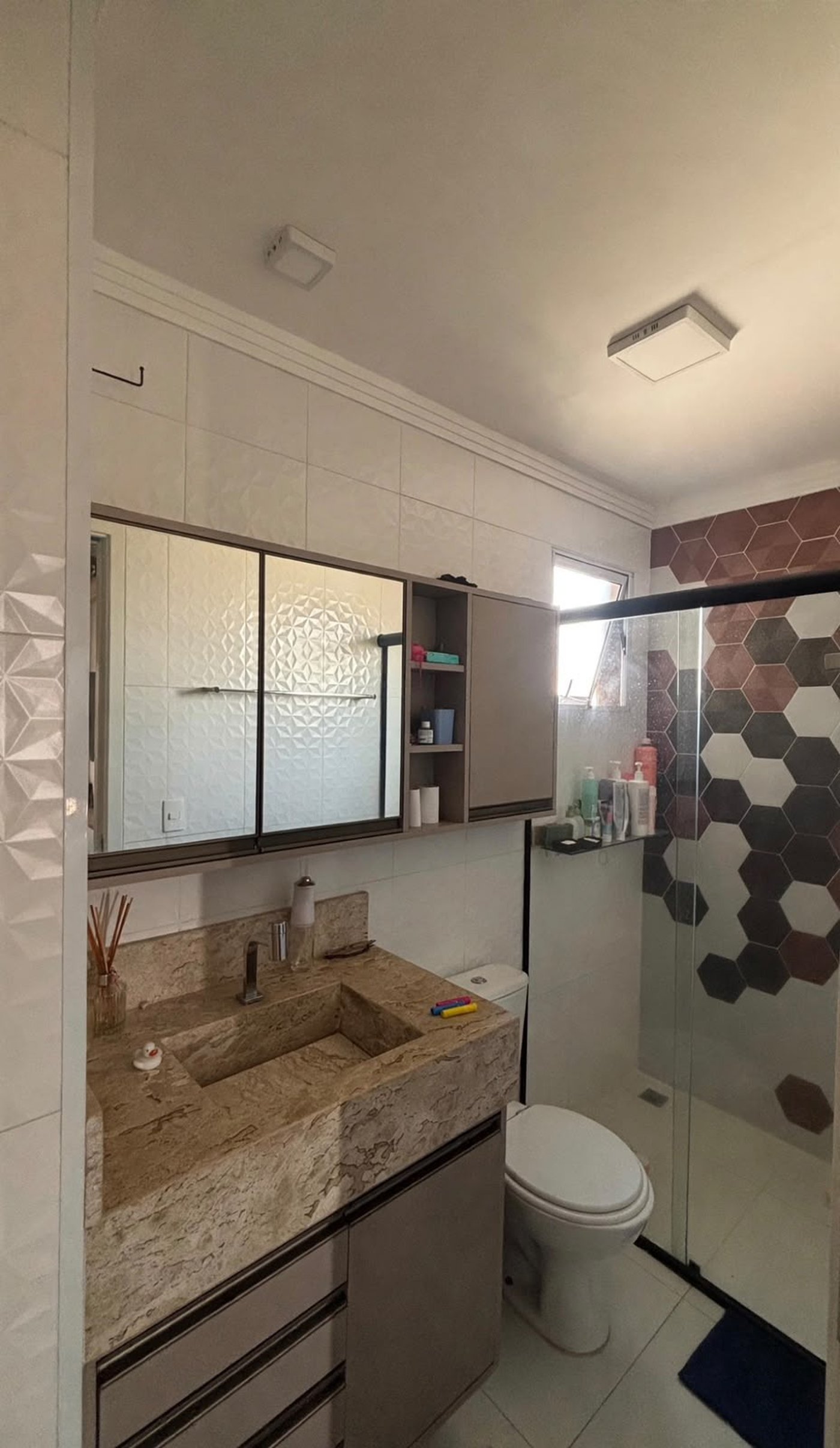 Apartamento à venda com 2 quartos, sendo 1 suíte, em Parque Gabriel, Hortolândia - SP
