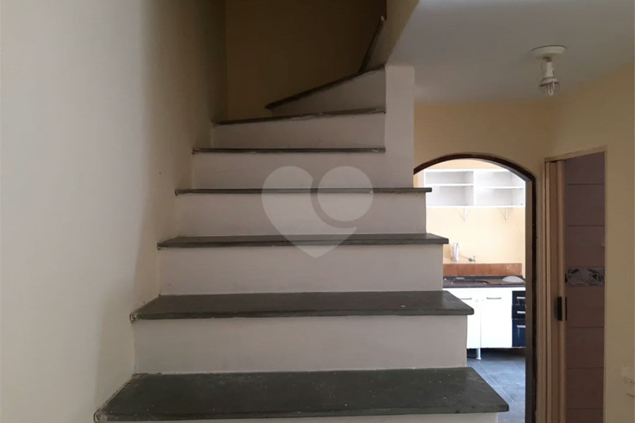 Casa à Venda na Vila Albertina