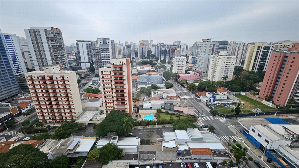 Cobertura Triplex com 90m² e 1 vaga de garagem na Vila Clementino