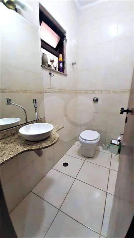 Vende-se Casa incrível no Jardim Prudência!