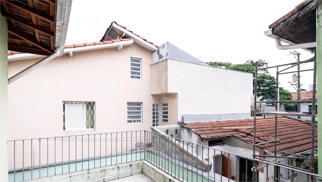 Casa para venda e locação no Campo Belo de 120M² com 3 dormitórios, 1 suíte e 3 vagas