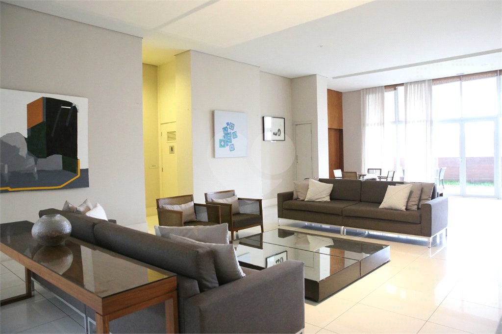 Apartamento á venda - Campo Belo