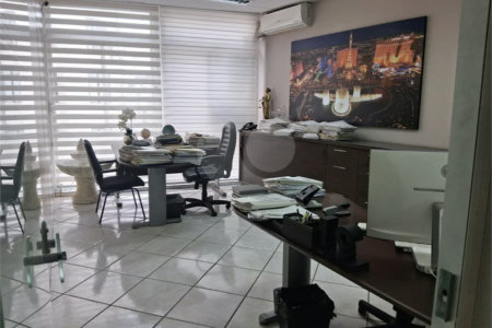 Sala comercial no centro de São Paulo
