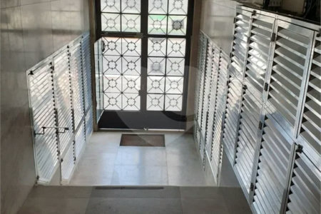Oportunidade para quem quer morar no próximo do Centro - Apto 60 mts