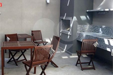 Apartamento tipo Studio em frente ao Metrô Brás - Centro - São Paulo - SP