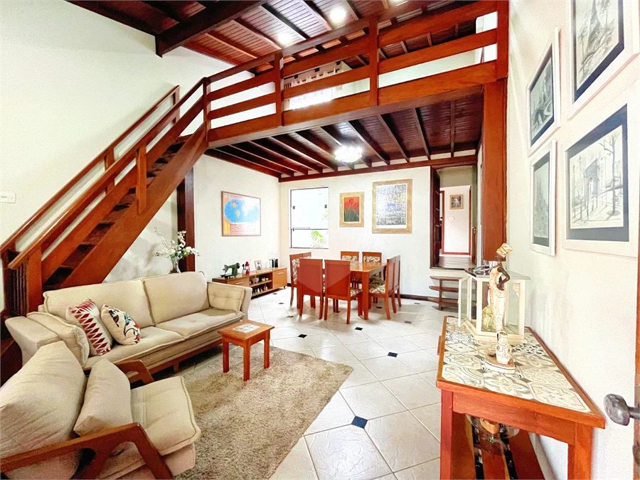 Casa à venda com 4 quartos, sendo 1 suíte,  em Loteamento Santa Rosa, Piracicaba, SP