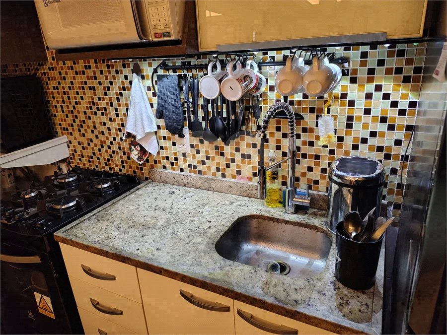 Apartamento de 3 Quartos no Condomínio Rossi – Completo e Pronto para Morar
